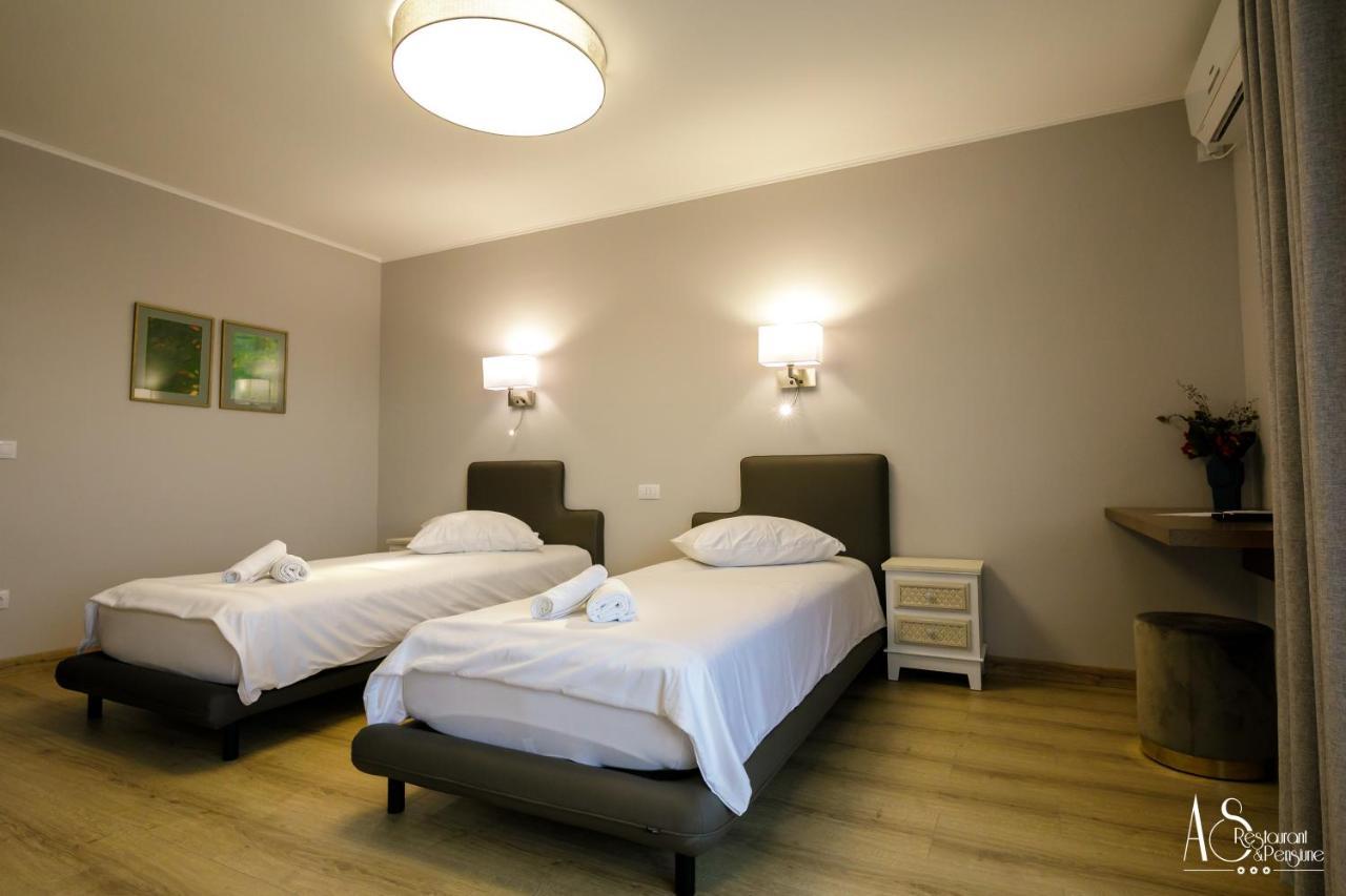 Pensiunea As Gasthof Floreşti